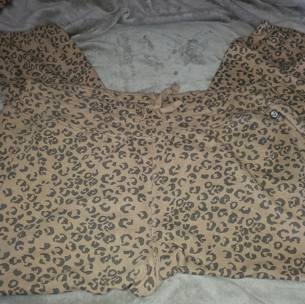 Livi Active jogging pants size 22/24